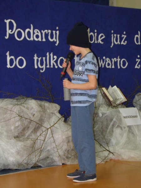 Przedstawienie "Niekochany"